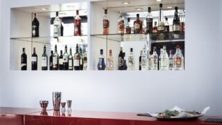 風俗営業の許可は既に得ているけれど、内装工事をしてお店のイメージを変えたい！お店の構造を変更する場合の手続きの流れ