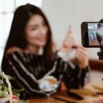 女性動画配信